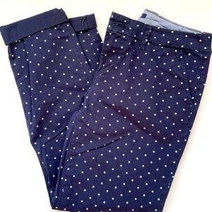 Tommy Hilfiger cropped pants.